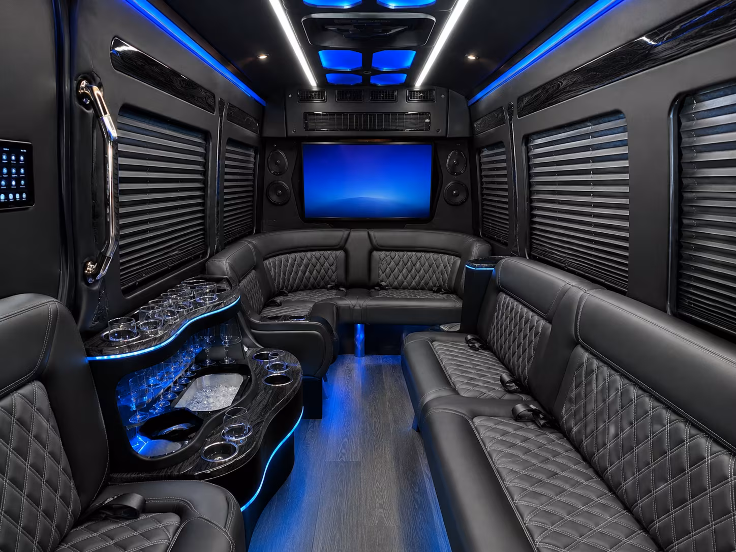 corporate retreat transportation to salado and the hill country