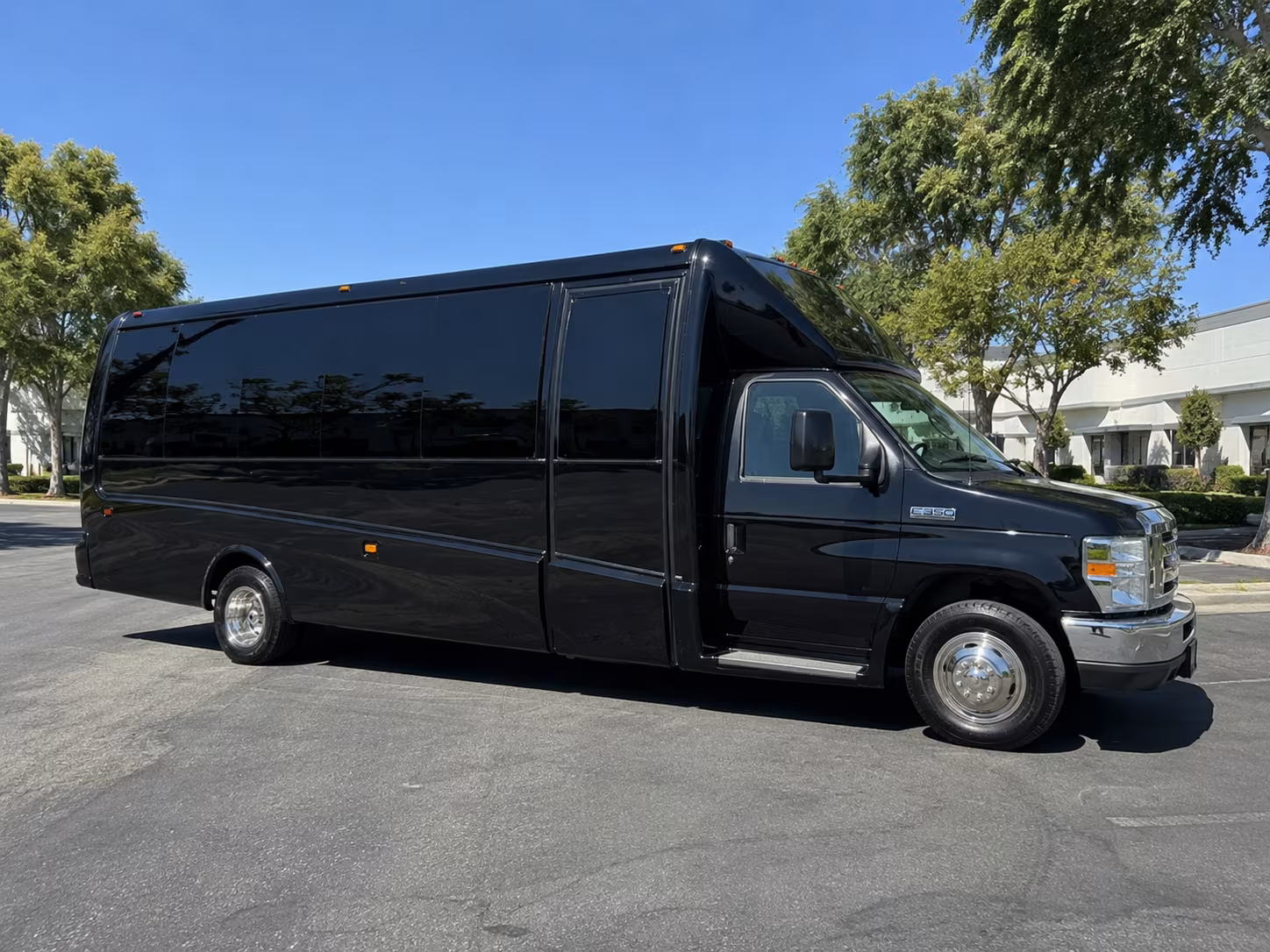 find temple bachelor bachelorette party bus rental