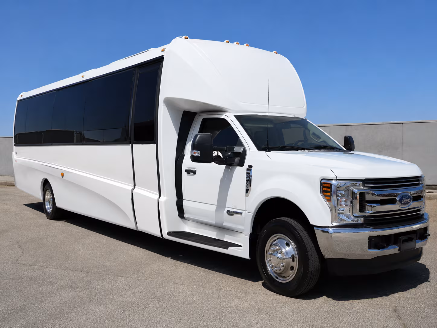 how starting location and deadhead affect charter bus rates in temple texas