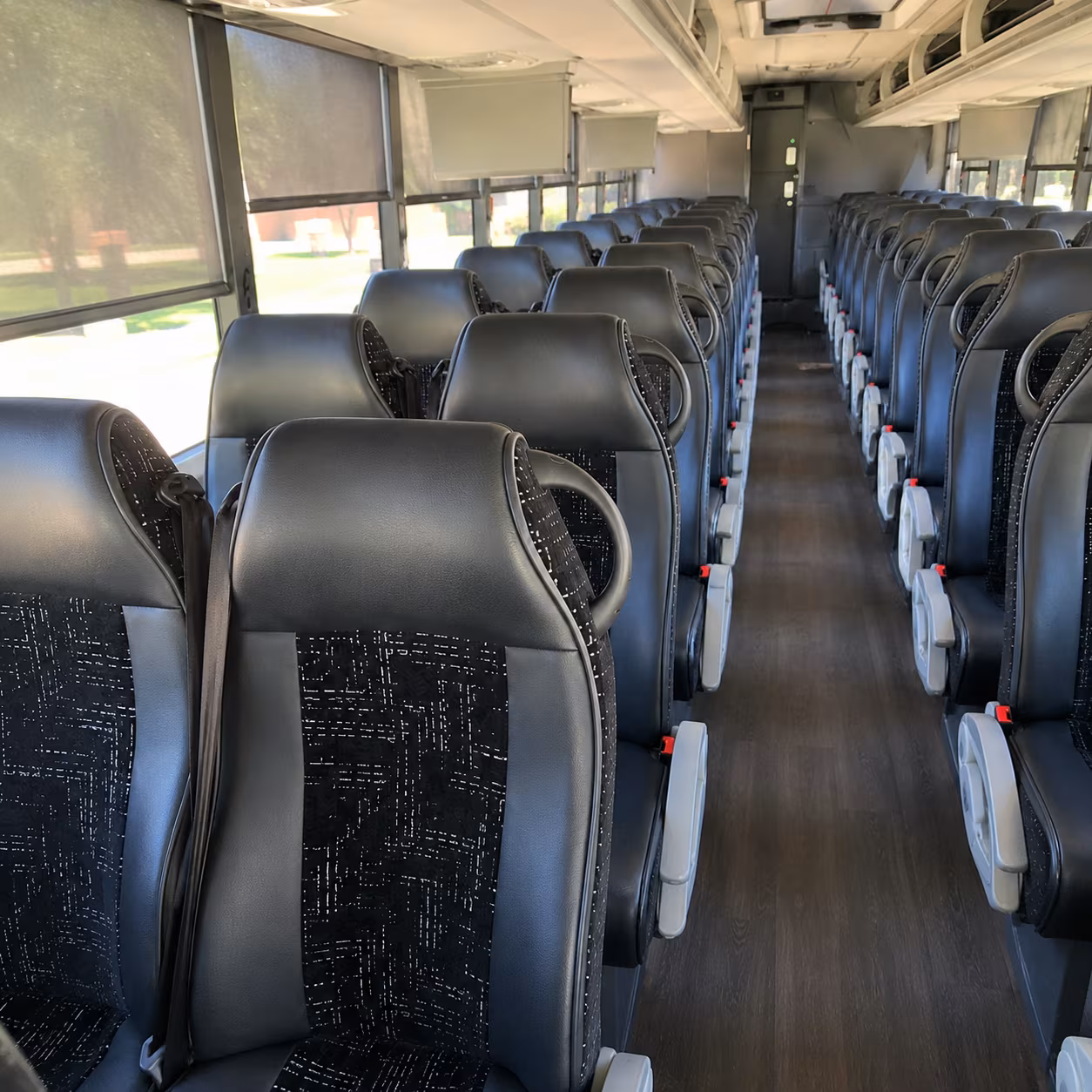 killeen timely charter buses for killeen corporate outings