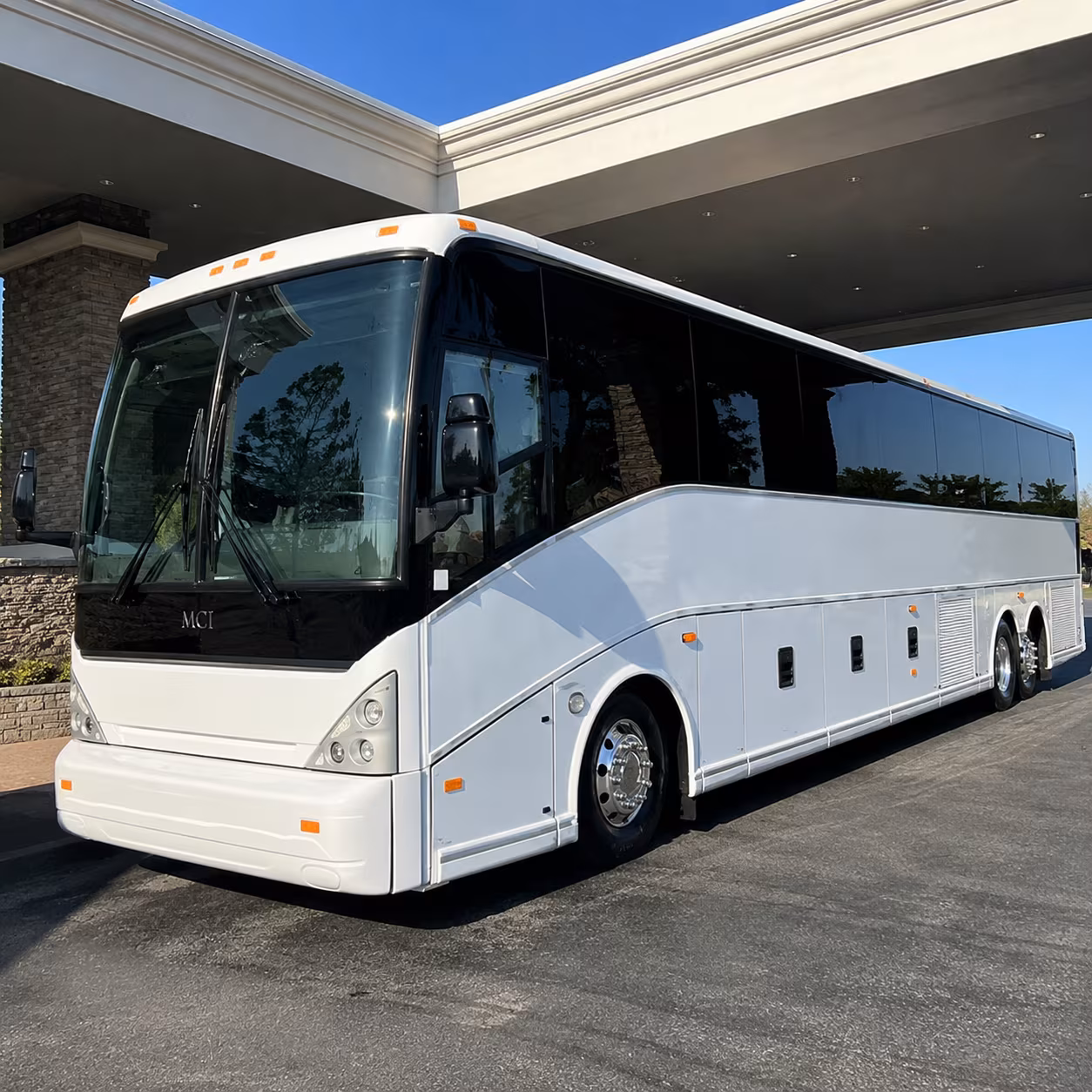 round rock charter buses for school field trips across round rock