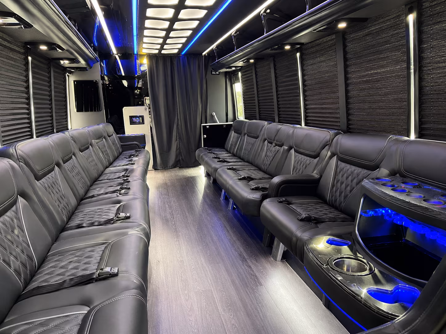 san marcos bus rentals