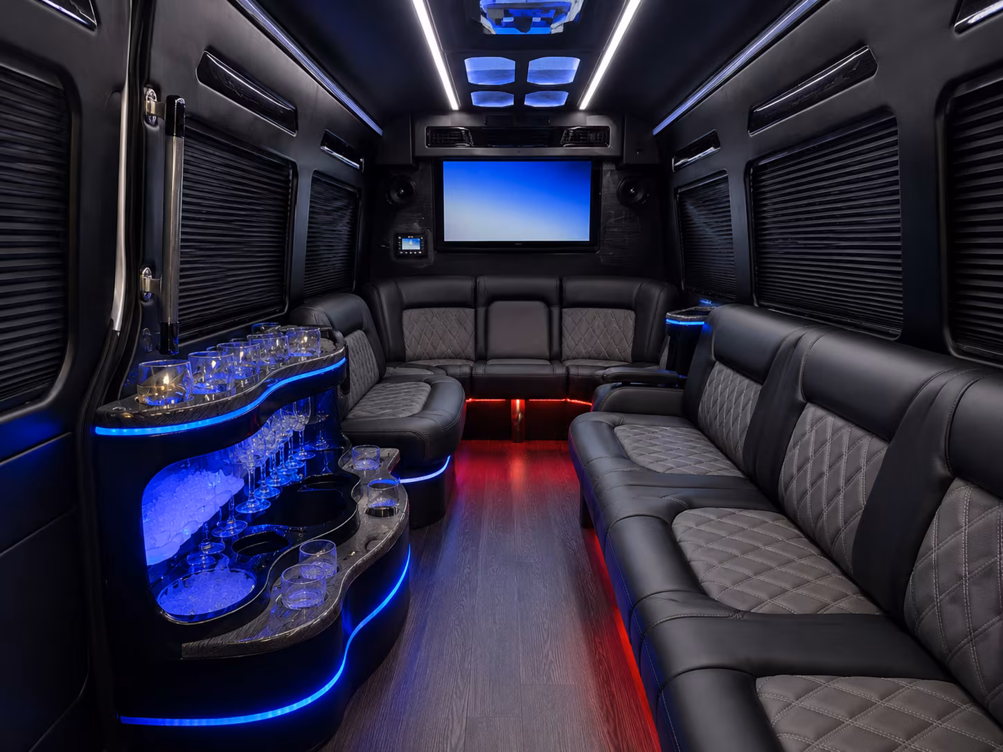 templecharterbuscompany com puts every wedding weekend service in one place